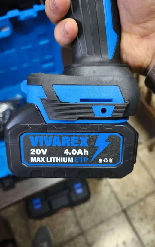 بکس شارژی ۵۰۰ نیوتن براشلس ویوارکس مدل VR2450-IW