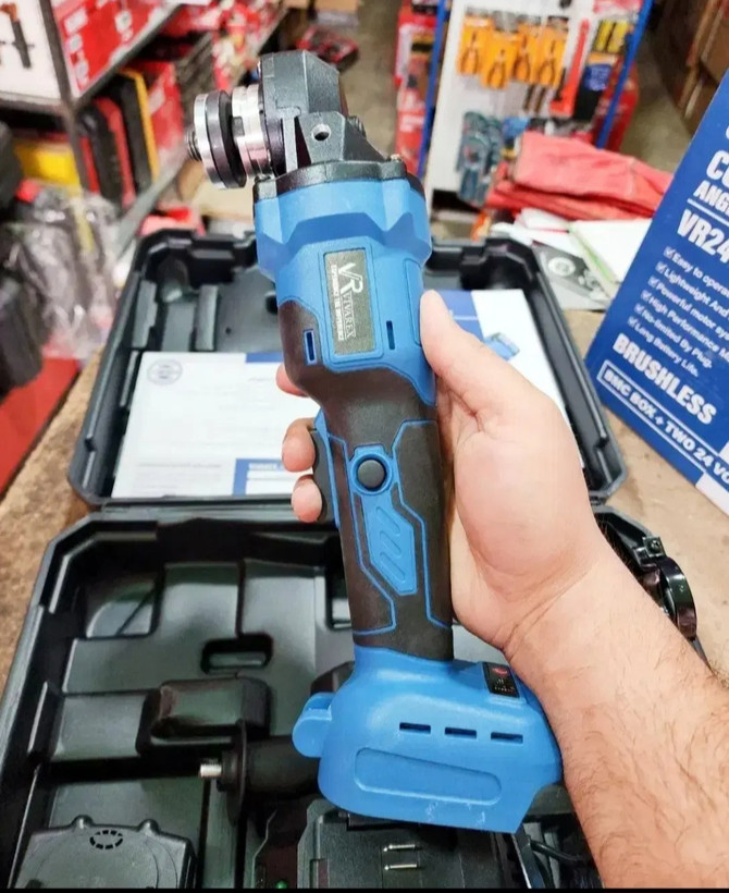 مینی فرز شارژی ویوارکس مدل VR2415AG ۲۴ ولت براشلس