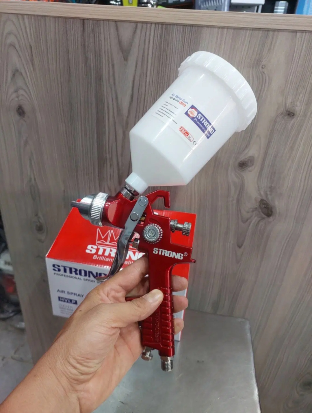 پیستوله رنگ استرانگ مدل LM2000 سه تنظیم طرح ساتا